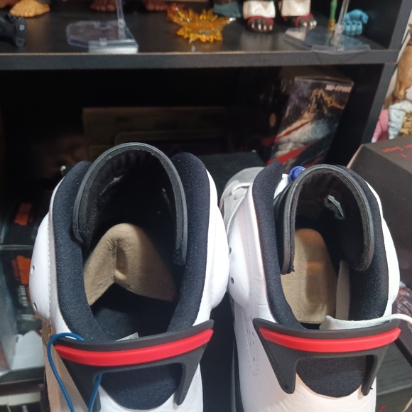 Jordan Retro Sneakers in Grey, White & Black with Purple Accents